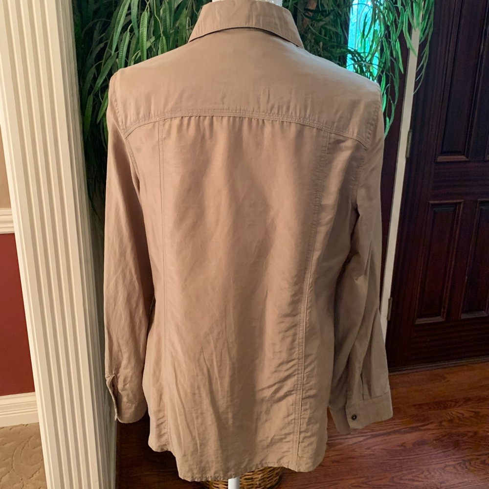 Chico’s casual button down - Picture 3 of 4